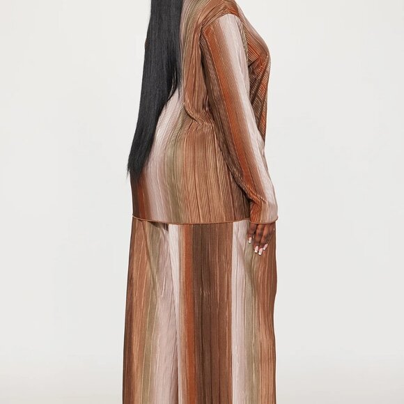 Isabel Shimmer Plisse Pant Set - Picture 6 of 6